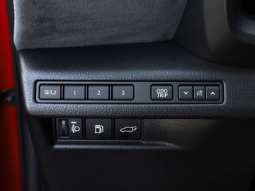 Lexus LBX